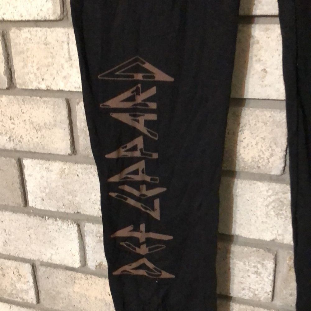 3for$20 NWT women jogging sweatpants size large and medium available def leopard - Picture 3 of 6